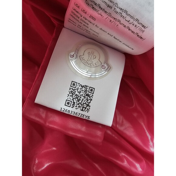 Moncler Fuchsia Caille Velvet Puffer Jacket Coat Womens 4 Pink - Picture 8 of 11